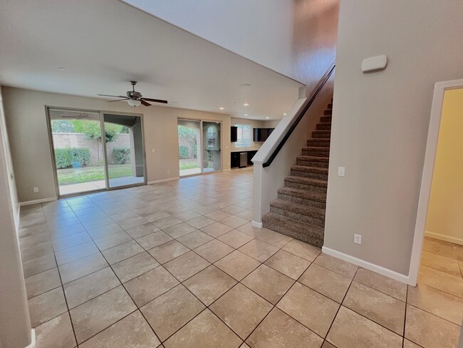3541 Buckingham Ave in Clovis, CA - Building Photo - Building Photo