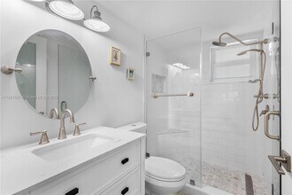 1033 Lenox Ave. in Miami Beach, FL - Building Photo - Building Photo