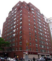 1235 Lexington Ave in New York, NY - Building Photo