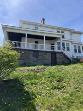 209 Winfield Ave in Bentleyville, PA - Building Photo - Building Photo