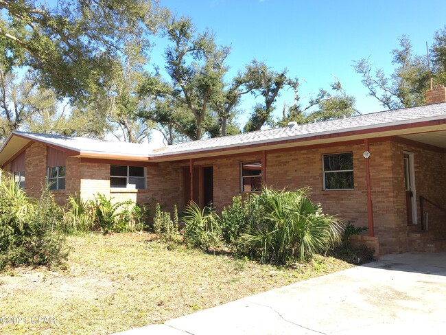 1431 Parkway Dr in Panama City, FL - Building Photo - Building Photo