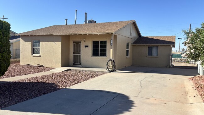 property at 7748 Veracruz Ave