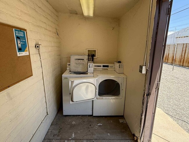 2149 S Winstel Ave in Tucson, AZ - Building Photo - Building Photo