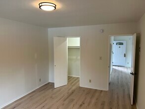 2206 Echo Park Ave, Unit #4 in Los Angeles, CA - Building Photo - Building Photo