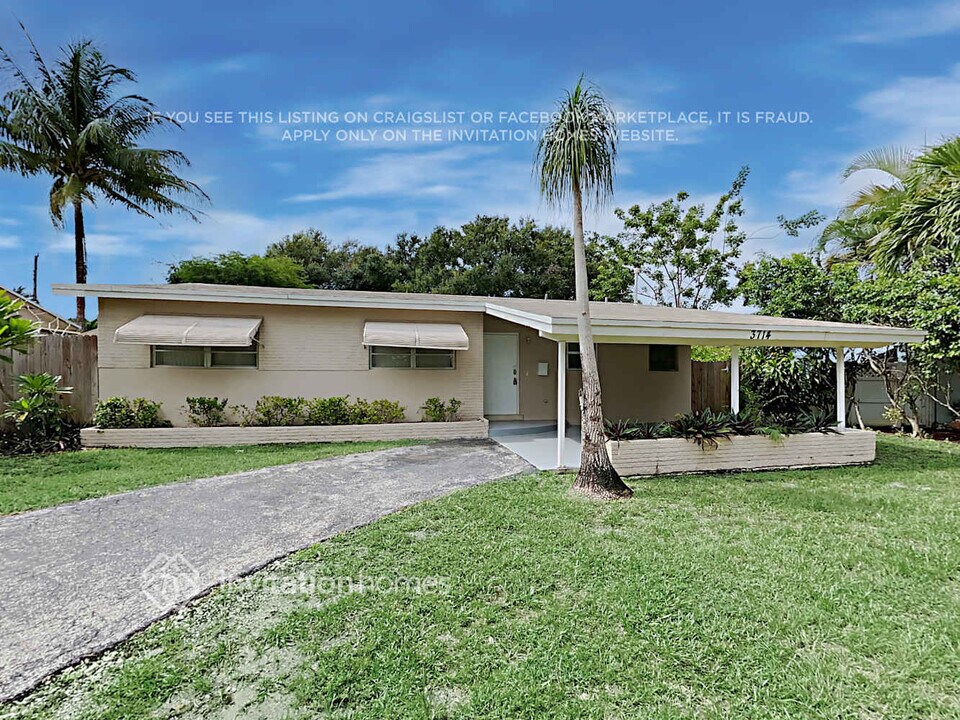 3714 Taft St in Hollywood, FL - Building Photo
