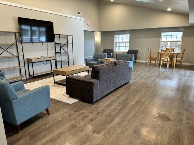 Woodside Prairie Apartments and Townhomes
