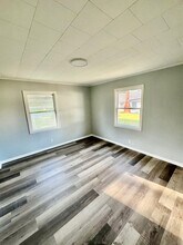 38601 6th Ave in Zephyrhills, FL - Building Photo - Building Photo