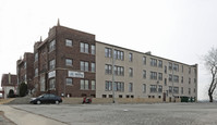 2319 W Michigan St in Milwaukee, WI - Building Photo - Building Photo