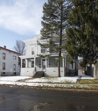 Building Photo - 23 Watkins Ave Apartments in Oneonta, New York
