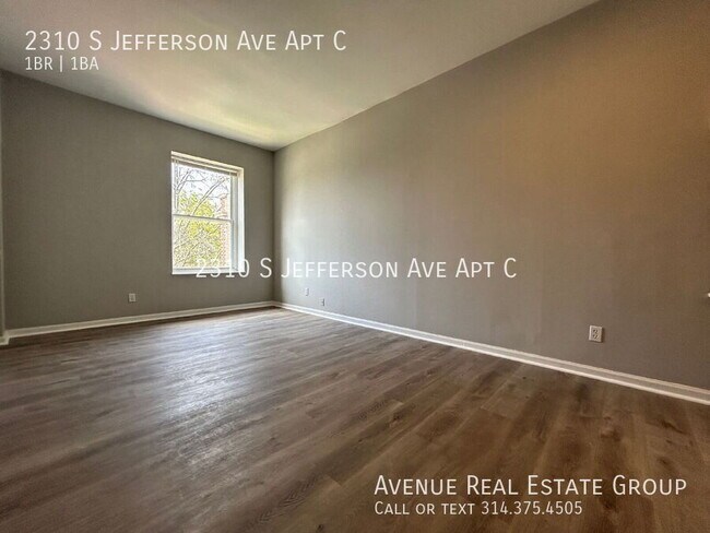 2310 S Jefferson Ave in St. Louis, MO - Building Photo - Building Photo