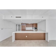 465 Brickell Ave in Miami, FL - Building Photo - Building Photo