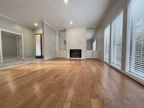 11618 Cedar Creek Dr in Houston, TX - Building Photo - Building Photo