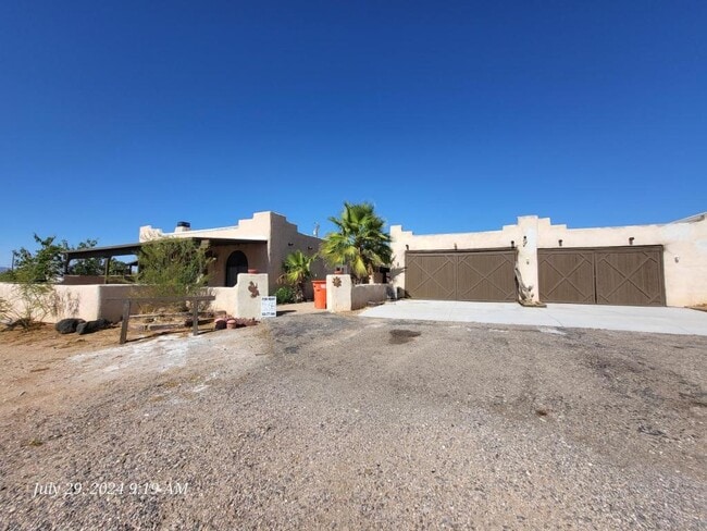 property at 6309 N Laguna Rd