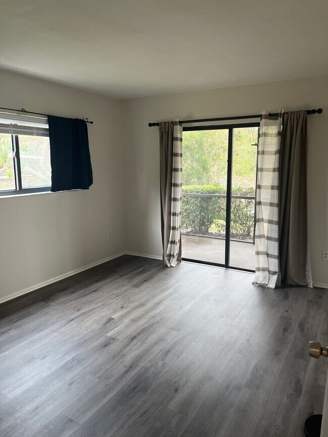 property at 11802 Raintree Lake Ln