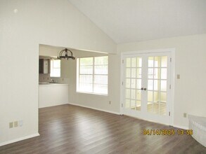 1800 Tobie Layne St in Benbrook, TX - Building Photo - Building Photo