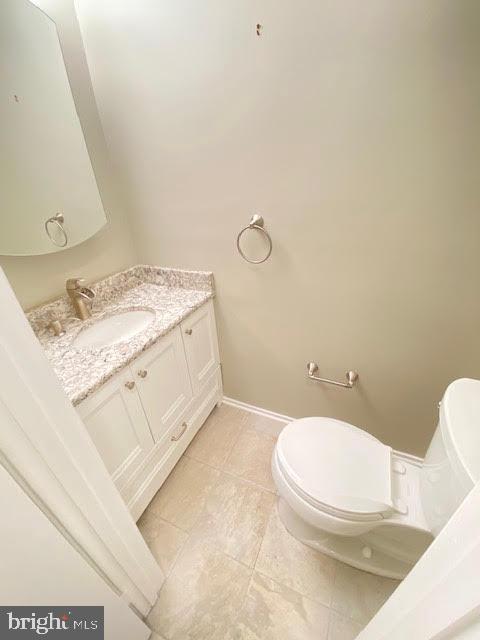 13131 Wonderland Way-Unit -12-118 in Germantown, MD - Building Photo