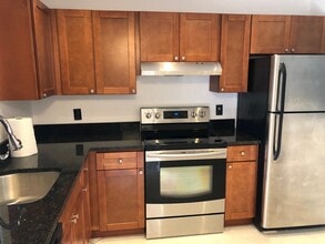 21911 Lake Forest Cir in Boca Raton, FL - Building Photo - Building Photo