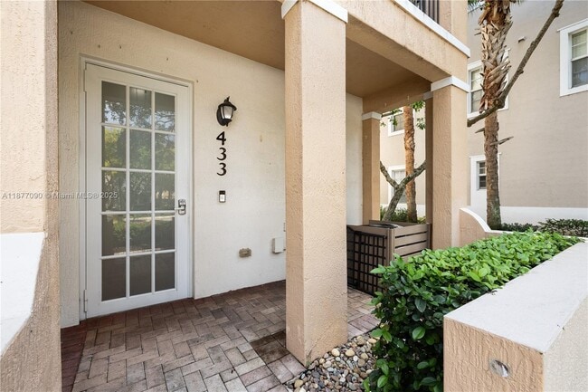property at 433 SW 147th Ave