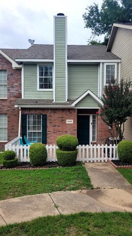 property at 3918 Pickett Pl Dr