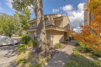 310 Brockinton Marsh in St. Simons Island, GA - Building Photo - Building Photo