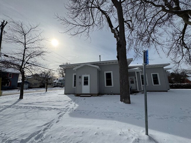 property at 1790-1792 Strongs Ave