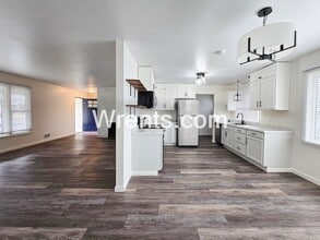 205 N Arnim Ave in Deer Park, WA - Building Photo - Building Photo