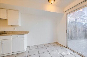 904 Excalibur St in Lafayette, CO - Building Photo - Building Photo