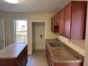 255 River St in Haverhill, MA - Building Photo - Building Photo