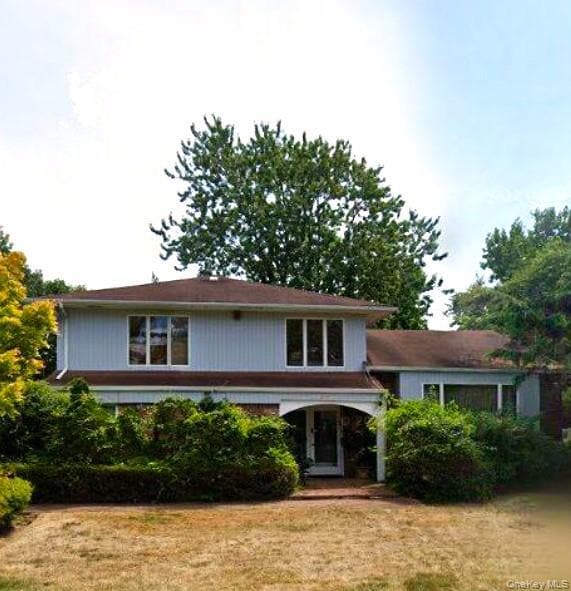 property at 29 Bayberry Rd