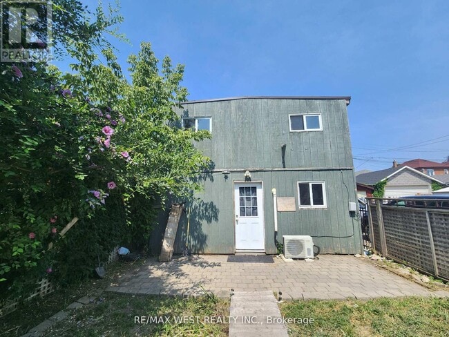 property at 52 Pritchard Ave