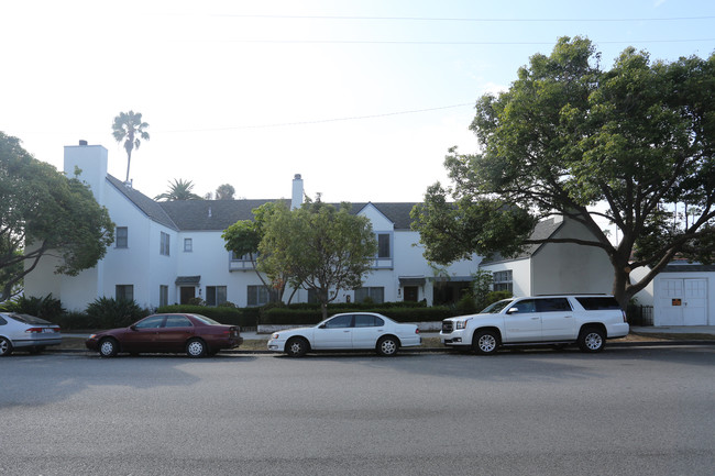 624-630 Washington Ave in Santa Monica, CA - Building Photo - Building Photo