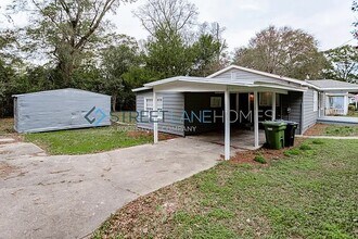 2621 Avalon Rd, Unit Oceanfront in Columbus, GA - Building Photo - Building Photo