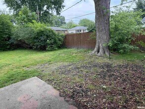2624 N Renwood Ave in Peoria, IL - Building Photo - Building Photo