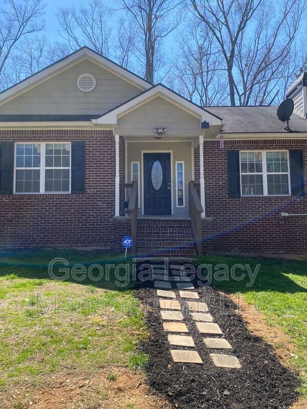 property at 226 Lynn Rd