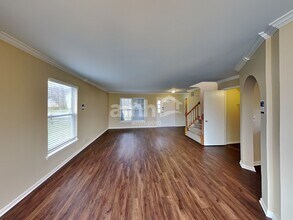 1409 Keele Dr in Carpentersville, IL - Foto de edificio - Building Photo