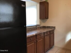 52 Sage Rd in Waterford, NY - Building Photo - Building Photo