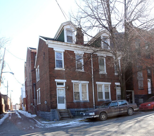 15-17 S 6th Blvd in Pittsburgh, PA - Foto de edificio - Building Photo