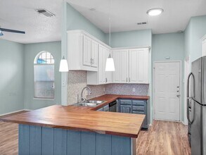 1700 Willow Park Dr in Fort Worth, TX - Building Photo - Building Photo