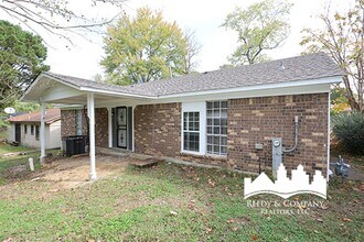 5169 Braden Dr in Memphis, TN - Building Photo - Building Photo