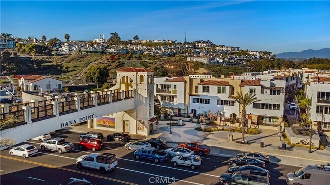 3203 Doheny Way in Dana Point, CA - Building Photo - Building Photo