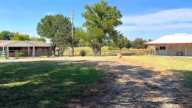 752 Starr Rd in Denison, TX - Building Photo