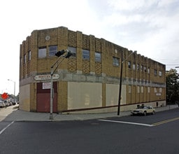 400 W Front St in Plainfield, NJ - Building Photo - Building Photo