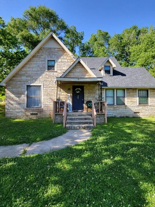 1901 Grafton St in Marshall, TX - Foto de edificio