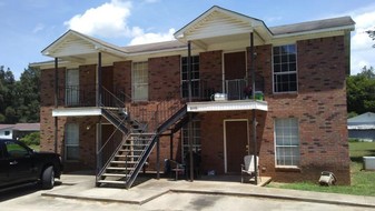 Stewart St Apartments