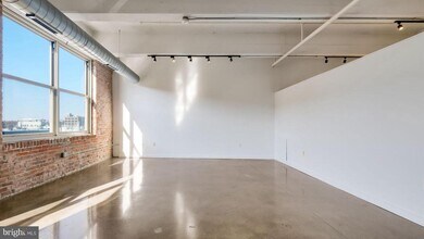 444 N 4th St in Philadelphia, PA - Building Photo - Building Photo