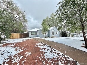 988 Yates St in Denver, CO - Building Photo - Building Photo