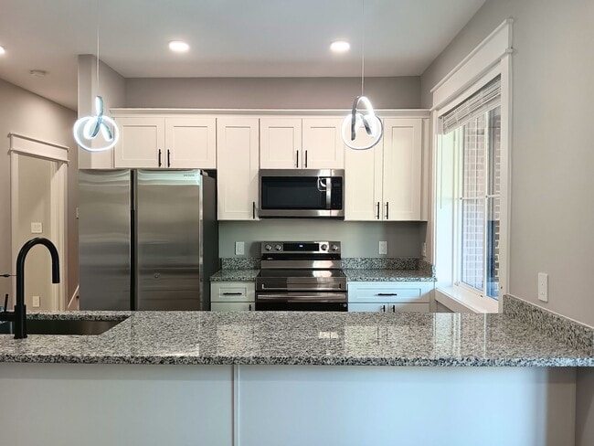property at 2230 Laurel Ave