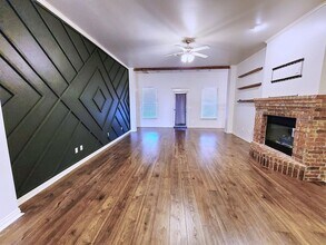 3012 NW 191st Terrace in Edmond, OK - Building Photo - Building Photo