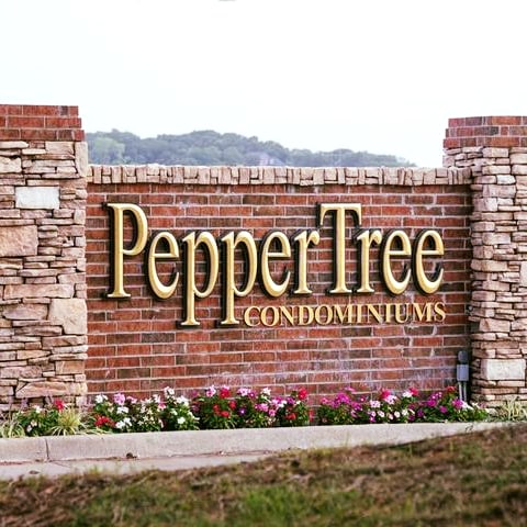 Peppertree Condominiums in Tulsa, OK - Building Photo - Building Photo