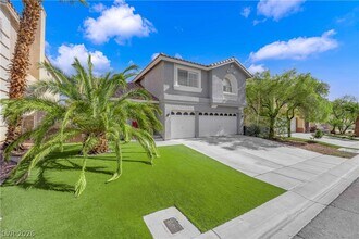 10106 Walhalla Plateau Ct in Las Vegas, NV - Foto de edificio - Building Photo